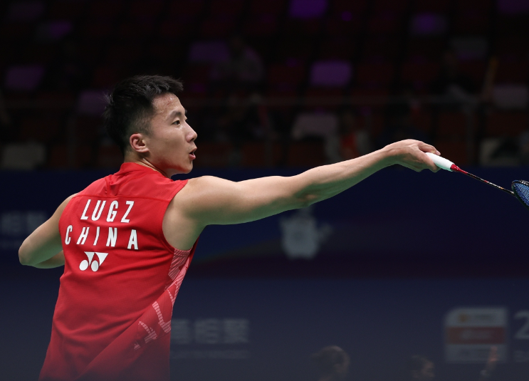 EMizc, 获得了胜利, 周再度亮相 EMizc, 获得了胜利, 周再度亮相