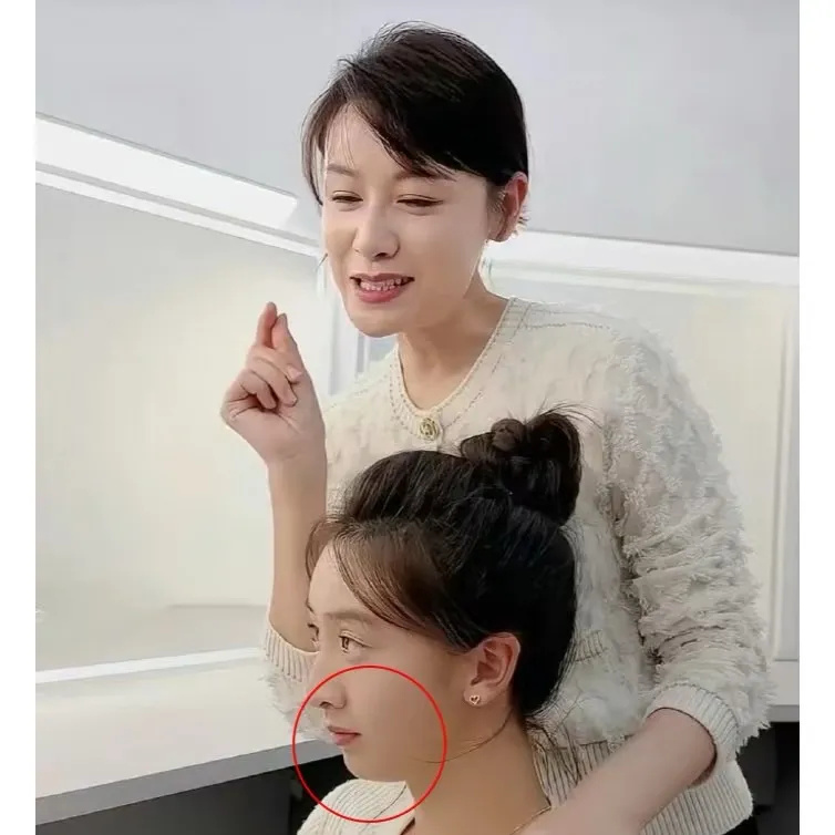 说姑娘是打, Zuq