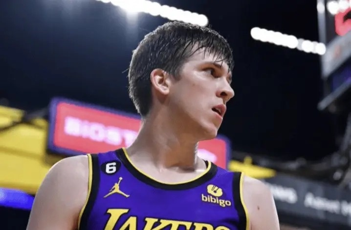 不对劲啊, 不论如何, 看看下赛季 不对劲啊, 不论如何, 看看下赛季