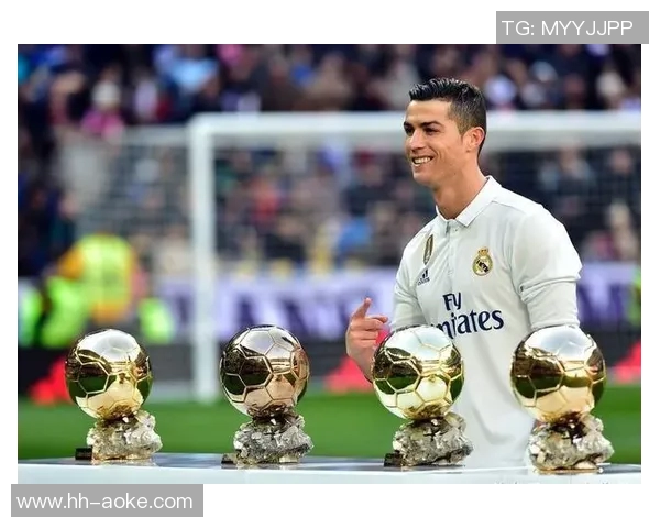 《足球全球星传说：从绿茵场到荣耀巅峰的传奇之路》